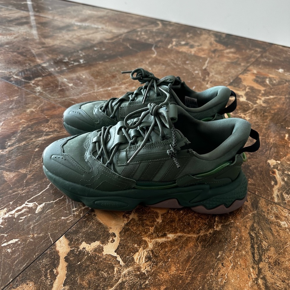 ADIDAS OZEWEEGO SNEAKERS